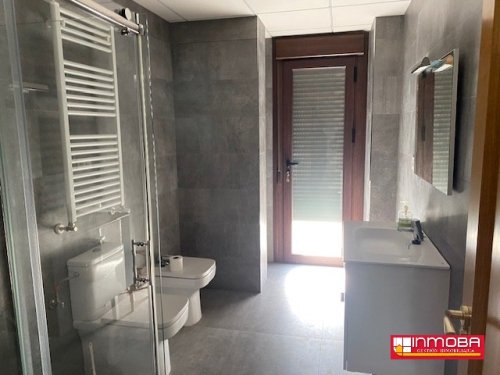 CASA NUEVO EN VENTA EN GUAREÑA (CENTRO)