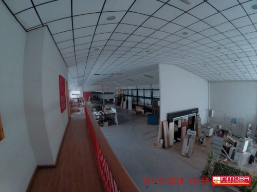 NAVE NUEVO EN VENTA EN ALMENDRALEJO