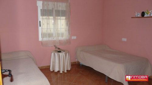 CASA NUEVO EN VENTA EN VALDETORRES (CENTRO)
