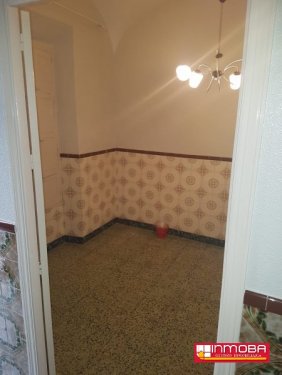 CASA NUEVO EN VENTA EN CRISTINA (EXTRARADIO)