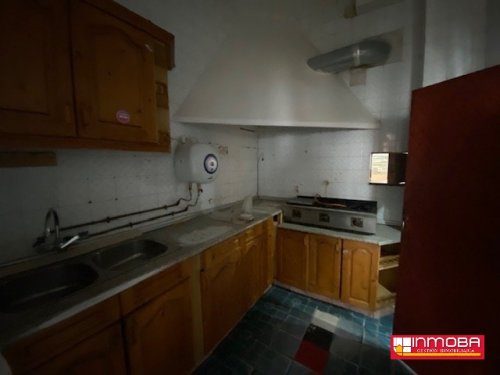 LOCAL NUEVO EN VENTA EN GUAREÑA (CENTRO)