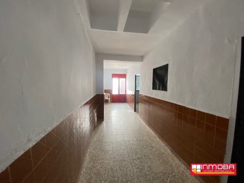 LOCAL NUEVO EN VENTA EN GUAREÑA (CENTRO)