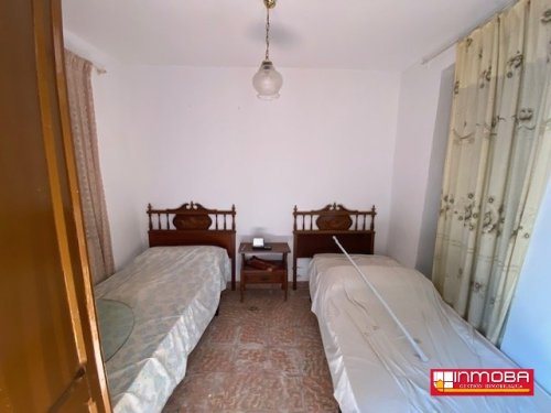 CASA NUEVO EN VENTA EN VALDETORRES (CENTRO)