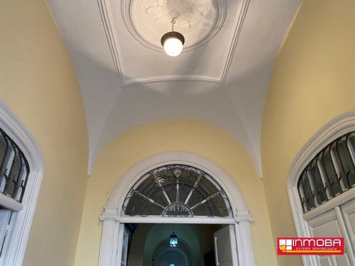CASA SEÑORIAL NUEVO EN VENTA EN GUAREÑA (CENTRO)