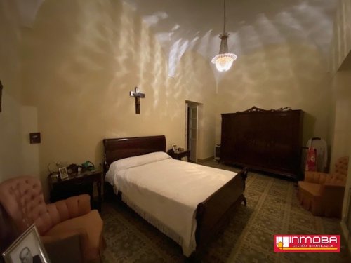 CASA SEÑORIAL NUEVO EN VENTA EN GUAREÑA (CENTRO)