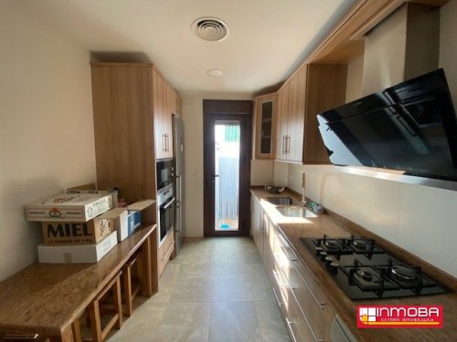 CASA NUEVO EN VENTA EN GUAREÑA (CENTRO)