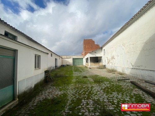 SUELO URBANO NUEVO EN VENTA EN GUAREÑA (SEMI CENTRO)