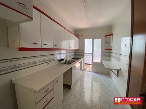 PISO NUEVO EN VENTA EN GUAREÑA (CENTRO)