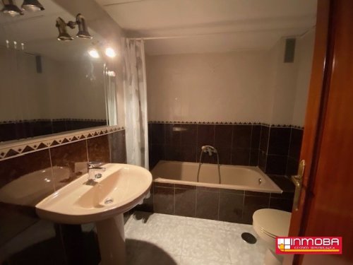 PISO NUEVO EN VENTA EN GUAREÑA (CENTRO)