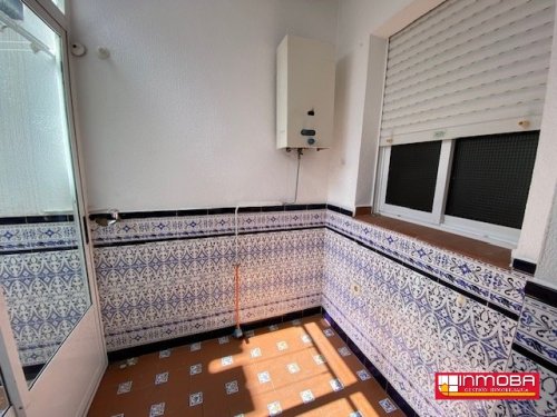 PISO NUEVO EN VENTA EN GUAREÑA (CENTRO)