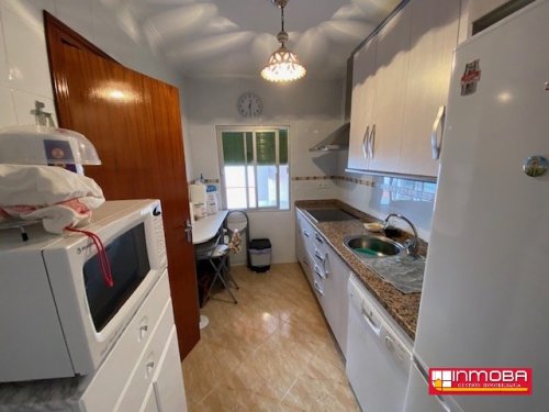CASA NUEVO EN VENTA EN GUAREÑA (SEMI CENTRO)