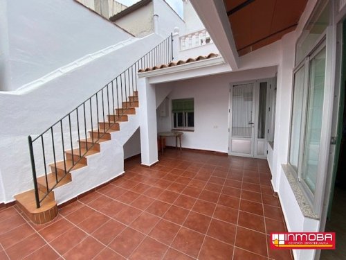 CASA NUEVO EN VENTA EN GUAREÑA (SEMI CENTRO)