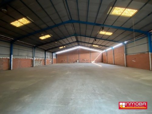 NAVE NUEVO EN ALQUILER EN GUAREÑA (EXTRARADIO)