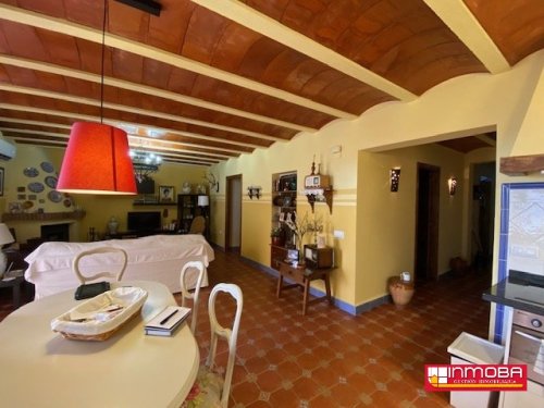 CASA NUEVO EN VENTA EN VALDETORRES (CENTRO)