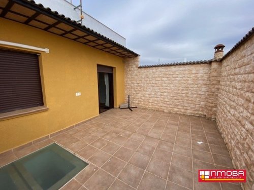 PISO NUEVO EN VENTA EN GUAREÑA (SEMI CENTRO)