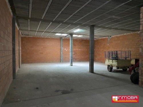 GARAJE NUEVO EN VENTA EN GUAREÑA (SEMI CENTRO)
