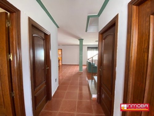 CASA NUEVO EN VENTA EN GUAREÑA (SEMI CENTRO)