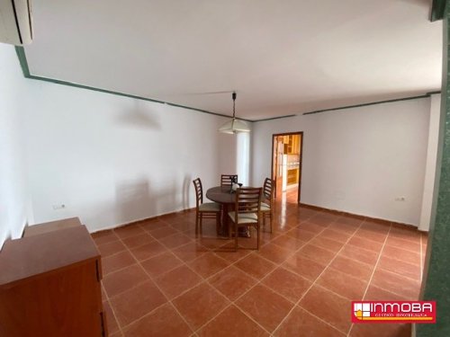 CASA NUEVO EN VENTA EN GUAREÑA (SEMI CENTRO)