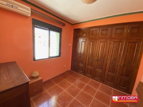 CASA NUEVO EN VENTA EN GUAREÑA (SEMI CENTRO)
