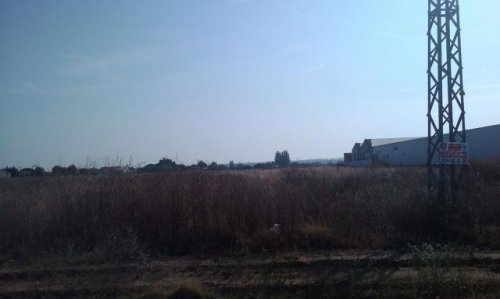 SOLAR INDUSTRIAL NUEVO EN VENTA EN DON BENITO (EXTRARADIO)