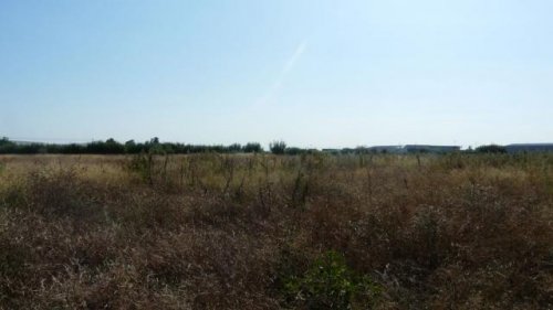 SOLAR INDUSTRIAL NUEVO EN VENTA EN VILLANUEVA DE LA SERENA (EXTRARADIO)