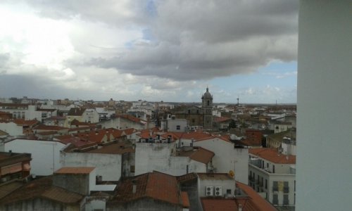 PISO NUEVO EN VENTA EN DON BENITO (CENTRO)