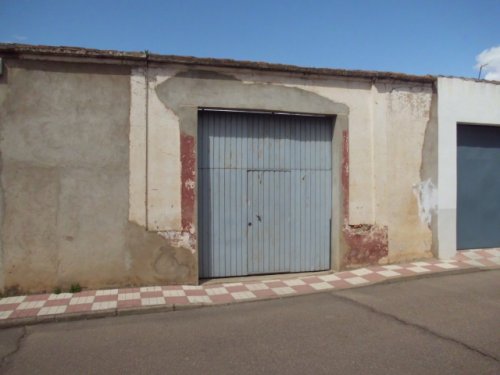 CASA NUEVO EN VENTA EN VALDETORRES (CENTRO)