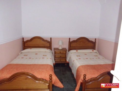 CASA NUEVO EN VENTA EN GUAREÑA (CENTRO)