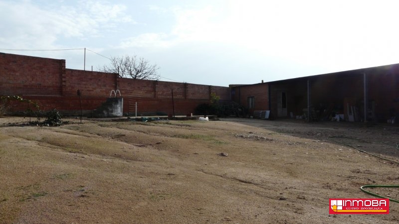 SOLAR INDUSTRIAL NUEVO EN VENTA EN GUAREÑA (EXTRARADIO)