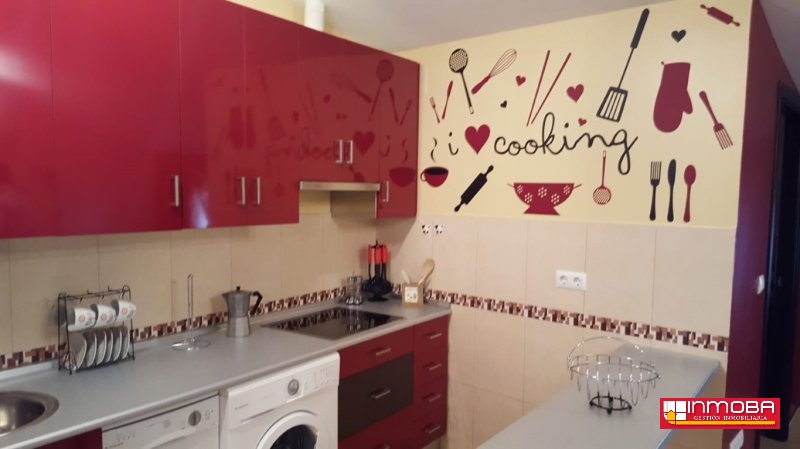 EDIFICIO NUEVO EN VENTA EN GUAREÑA (CENTRO)