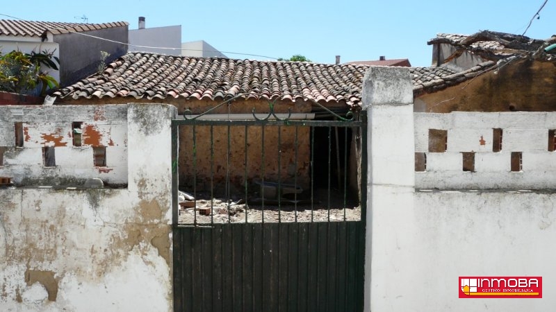 CASA NUEVO EN VENTA EN ZARZA, LA (EXTRARADIO)