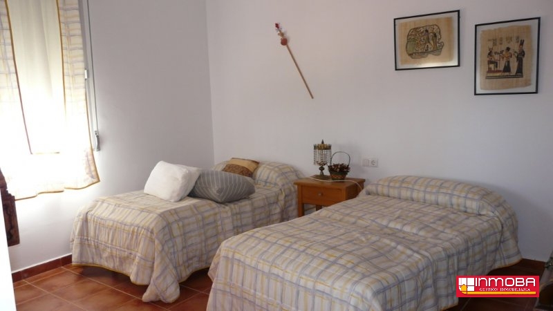 CHALET NUEVO EN VENTA EN GUAREÑA (RUSTICA)
