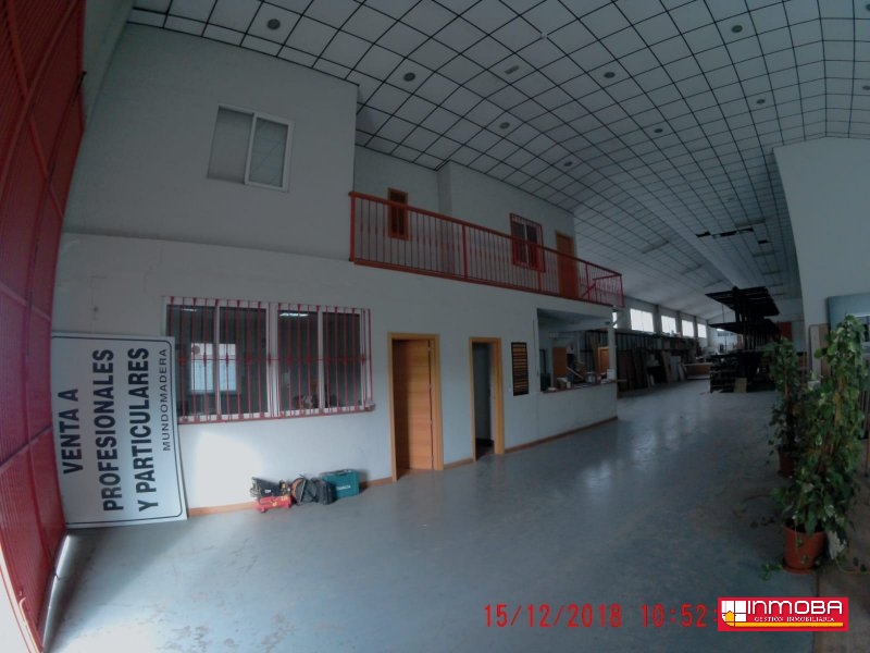 NAVE NUEVO EN VENTA EN ALMENDRALEJO