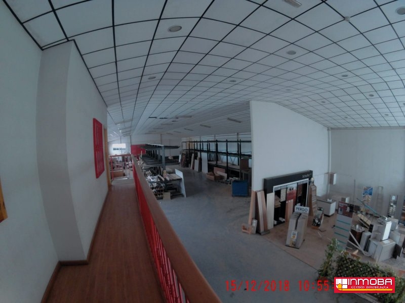 NAVE NUEVO EN VENTA EN ALMENDRALEJO