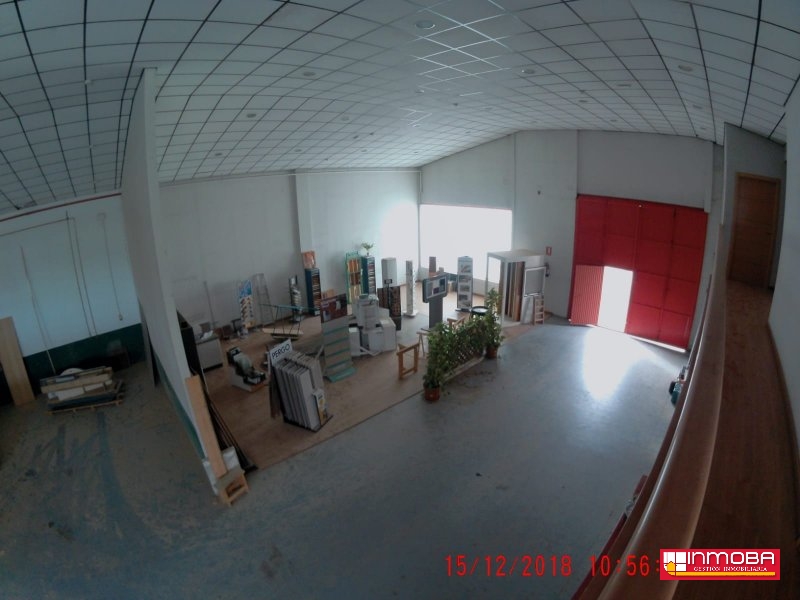 NAVE NUEVO EN VENTA EN ALMENDRALEJO