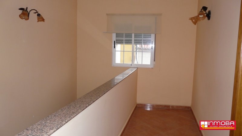 CASA NUEVO EN VENTA EN VALDETORRES (CENTRO)