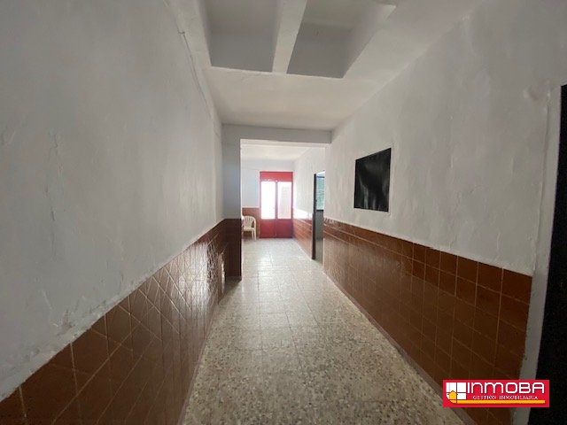 LOCAL NUEVO EN VENTA EN GUAREÑA (CENTRO)