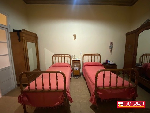CASA SEÑORIAL NUEVO EN VENTA EN GUAREÑA (CENTRO)