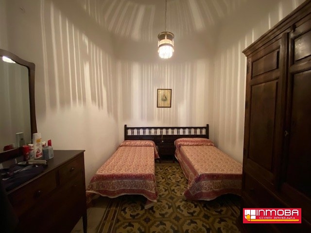 CASA SEÑORIAL NUEVO EN VENTA EN GUAREÑA (CENTRO)