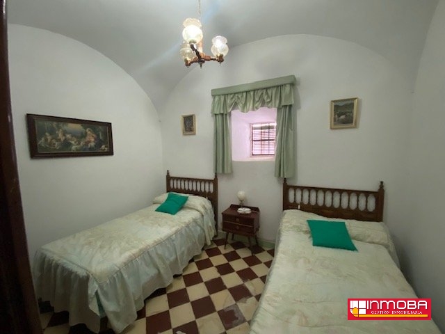 CASA NUEVO EN VENTA EN GUAREÑA (CENTRO)