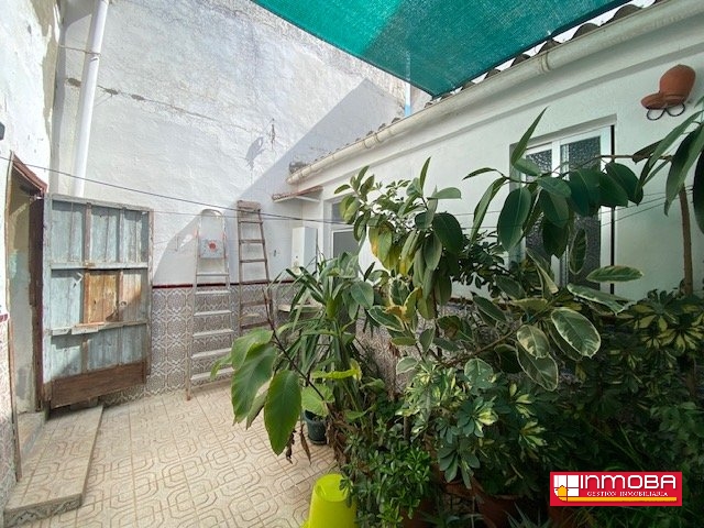 CASA NUEVO EN VENTA EN GUAREÑA (CENTRO)