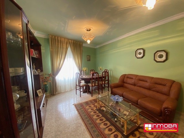 PISO NUEVO EN VENTA EN GUAREÑA (CENTRO)