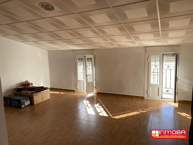 CASA NUEVO EN VENTA EN GUAREÑA (EXTRARADIO)