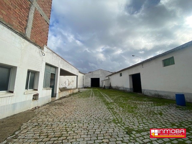 SUELO URBANO NUEVO EN VENTA EN GUAREÑA (SEMI CENTRO)