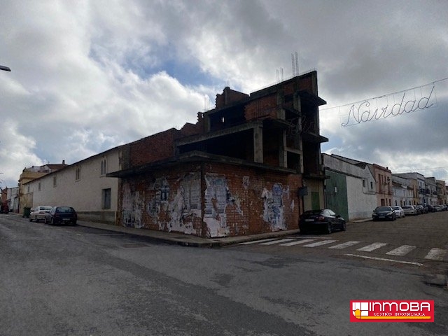 SUELO URBANO NUEVO EN VENTA EN GUAREÑA (SEMI CENTRO)