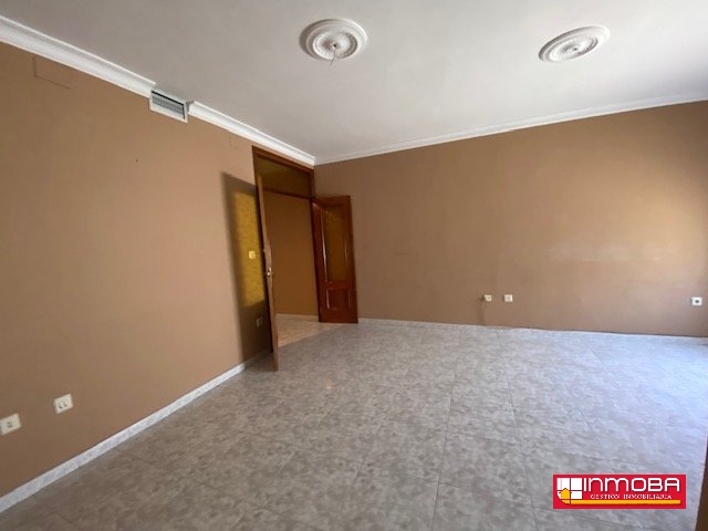 PISO NUEVO EN VENTA EN GUAREÑA (CENTRO)