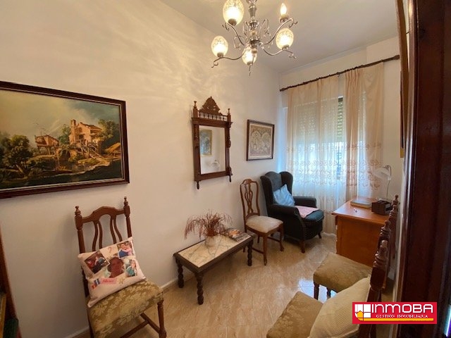 CASA NUEVO EN VENTA EN GUAREÑA (SEMI CENTRO)