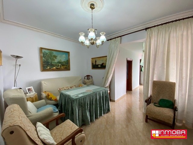 CASA NUEVO EN VENTA EN GUAREÑA (SEMI CENTRO)