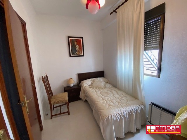 PISO NUEVO EN VENTA EN GUAREÑA (SEMI CENTRO)