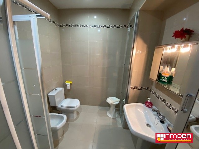 PISO NUEVO EN VENTA EN GUAREÑA (SEMI CENTRO)